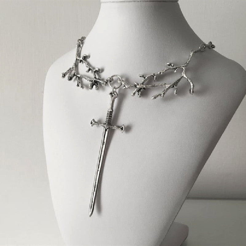 Retro Branch Cross Link Smart Niche Clavicle Chain The Artful Oracle